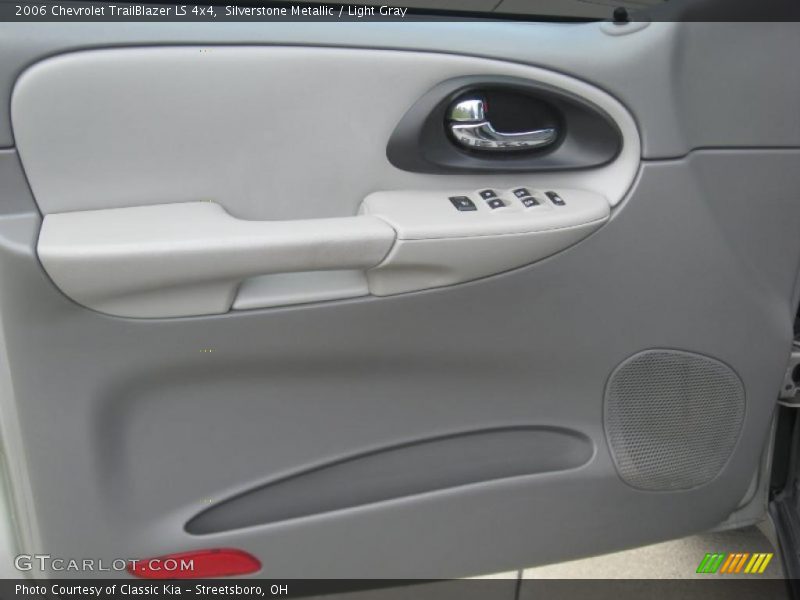 Silverstone Metallic / Light Gray 2006 Chevrolet TrailBlazer LS 4x4