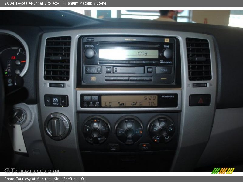 Titanium Metallic / Stone 2004 Toyota 4Runner SR5 4x4