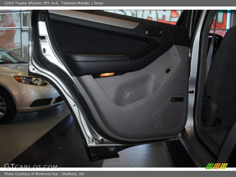 Titanium Metallic / Stone 2004 Toyota 4Runner SR5 4x4