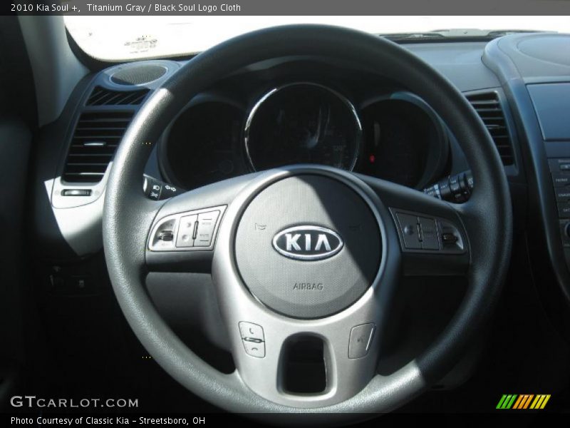 Titanium Gray / Black Soul Logo Cloth 2010 Kia Soul +