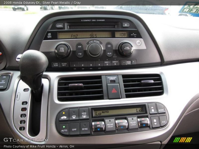 Silver Pearl Metallic / Gray 2008 Honda Odyssey EX