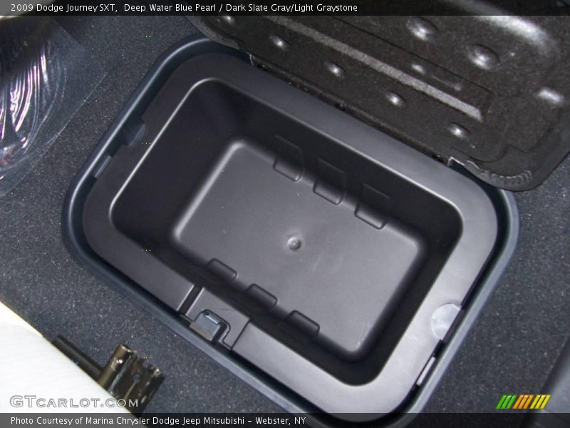 Deep Water Blue Pearl / Dark Slate Gray/Light Graystone 2009 Dodge Journey SXT