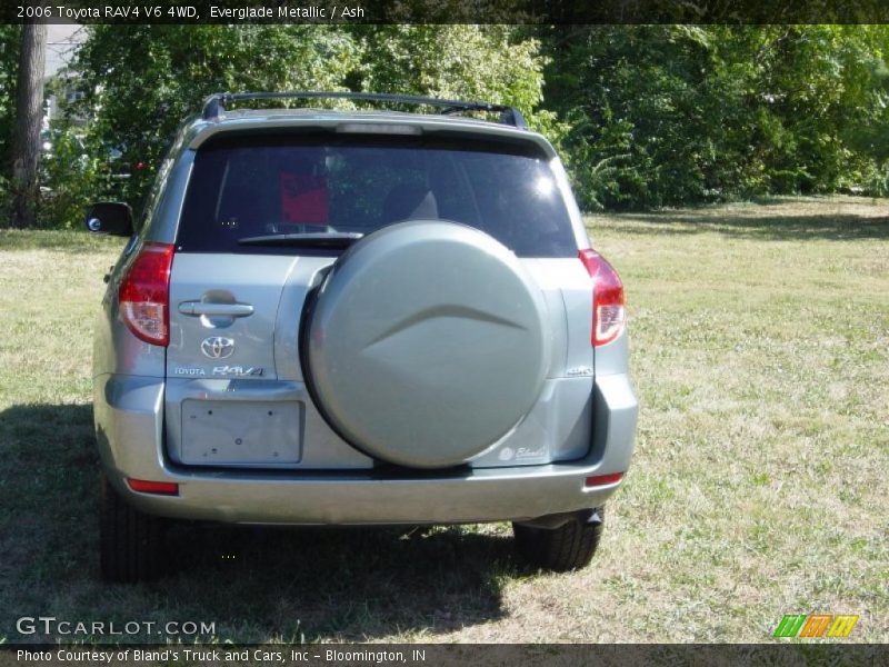Everglade Metallic / Ash 2006 Toyota RAV4 V6 4WD