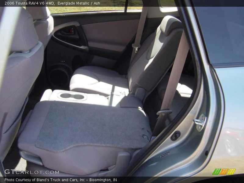 Everglade Metallic / Ash 2006 Toyota RAV4 V6 4WD