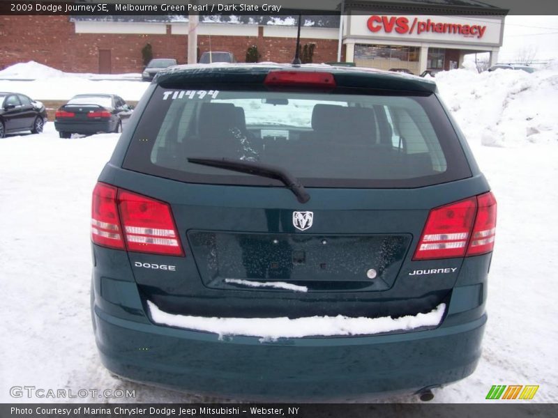 Melbourne Green Pearl / Dark Slate Gray 2009 Dodge Journey SE