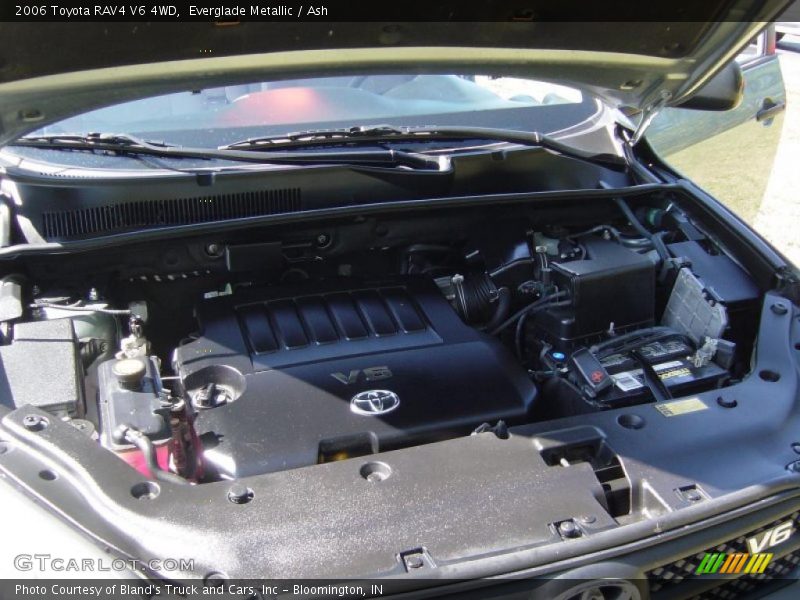 Everglade Metallic / Ash 2006 Toyota RAV4 V6 4WD