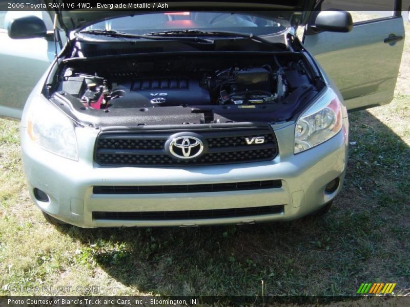 Everglade Metallic / Ash 2006 Toyota RAV4 V6 4WD