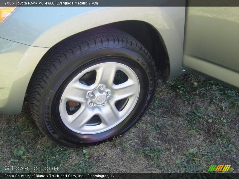 Everglade Metallic / Ash 2006 Toyota RAV4 V6 4WD