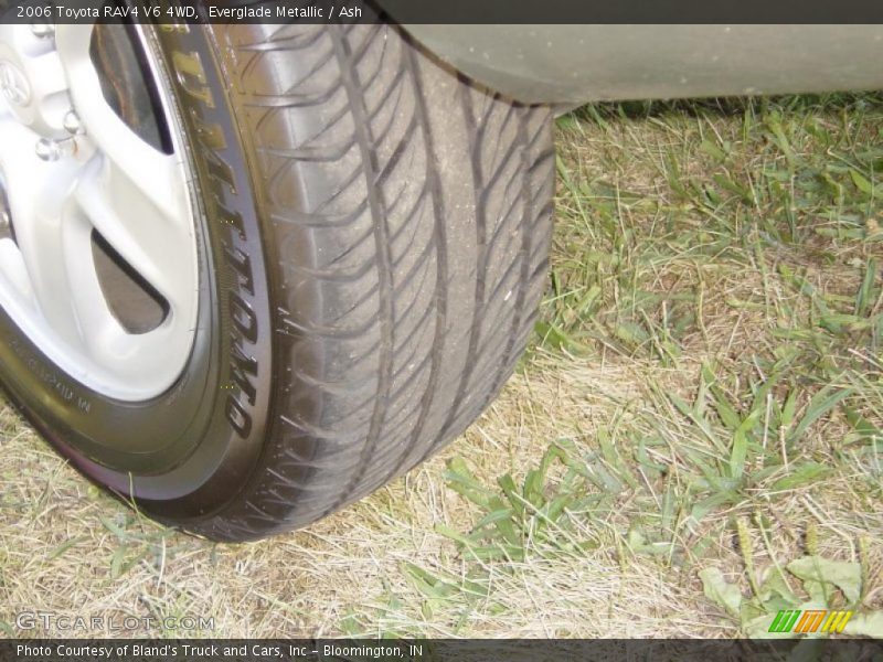 Everglade Metallic / Ash 2006 Toyota RAV4 V6 4WD