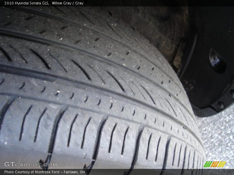 Willow Gray / Gray 2010 Hyundai Sonata GLS