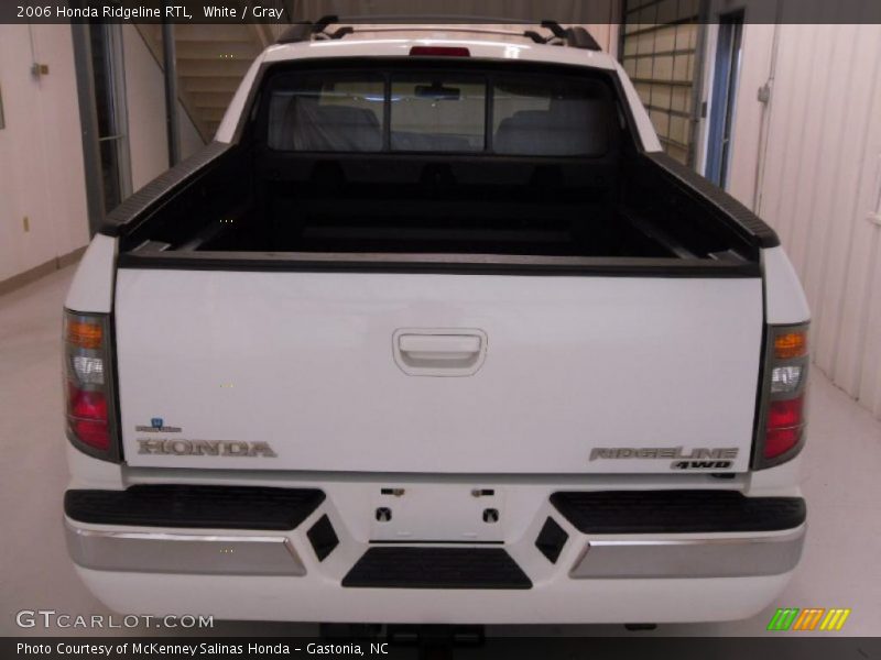 White / Gray 2006 Honda Ridgeline RTL
