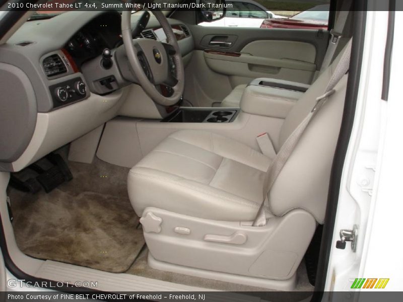 Summit White / Light Titanium/Dark Titanium 2010 Chevrolet Tahoe LT 4x4