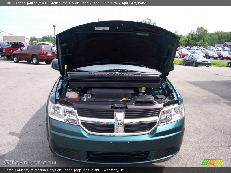 Melbourne Green Pearl / Dark Slate Gray/Light Graystone 2009 Dodge Journey SXT