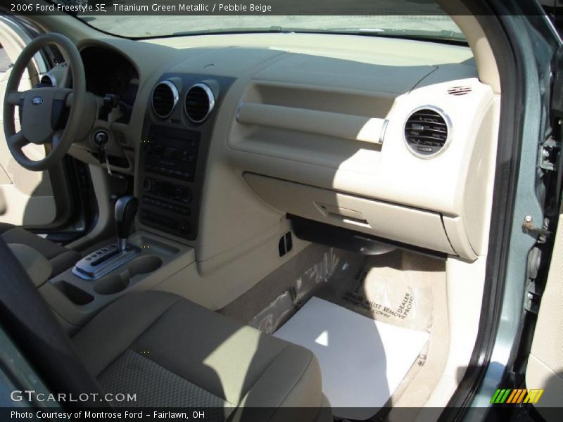 Titanium Green Metallic / Pebble Beige 2006 Ford Freestyle SE