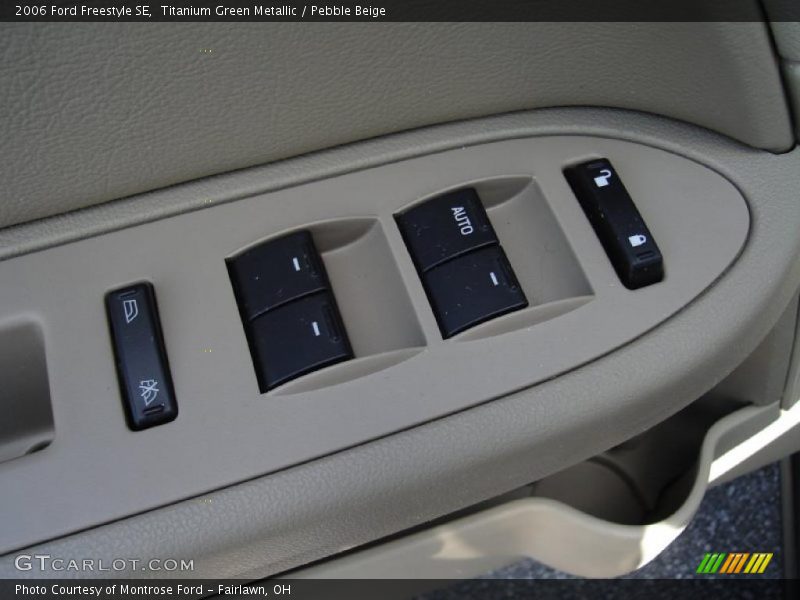 Titanium Green Metallic / Pebble Beige 2006 Ford Freestyle SE