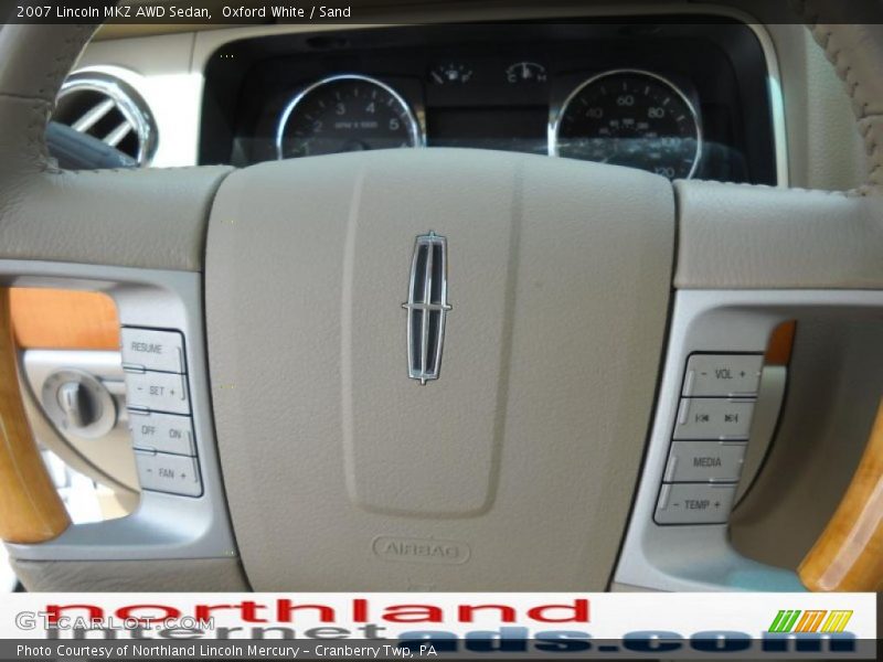 Oxford White / Sand 2007 Lincoln MKZ AWD Sedan