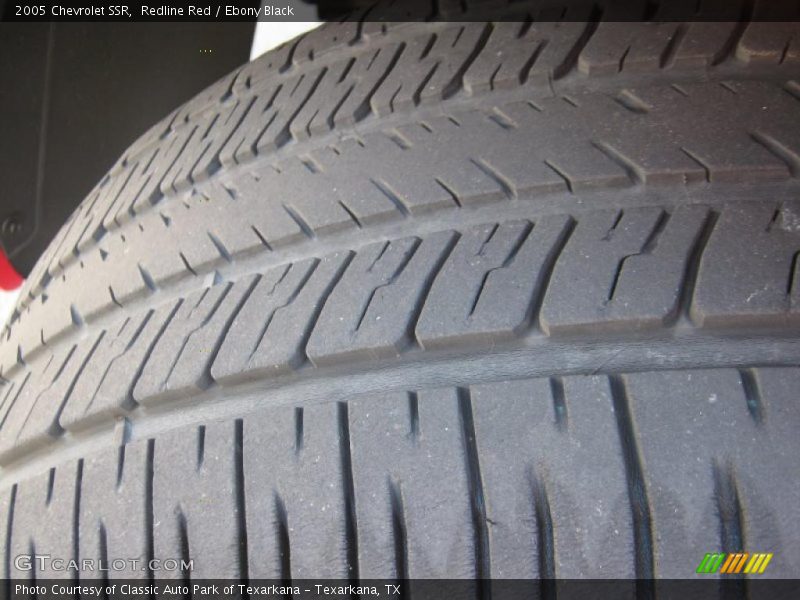 Redline Red / Ebony Black 2005 Chevrolet SSR
