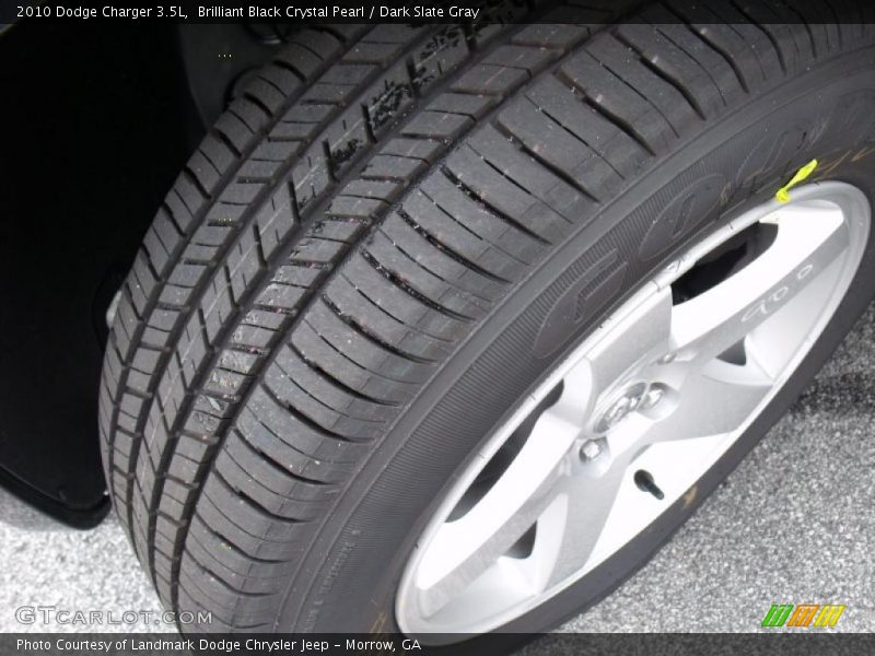 Brilliant Black Crystal Pearl / Dark Slate Gray 2010 Dodge Charger 3.5L