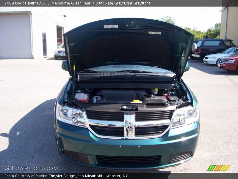 Melbourne Green Pearl / Dark Slate Gray/Light Graystone 2009 Dodge Journey SXT