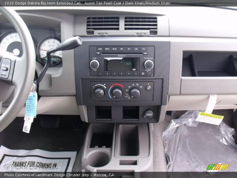 Austin Tan Pearl Coat / Dark Khaki/Medium Khaki 2010 Dodge Dakota Big Horn Extended Cab