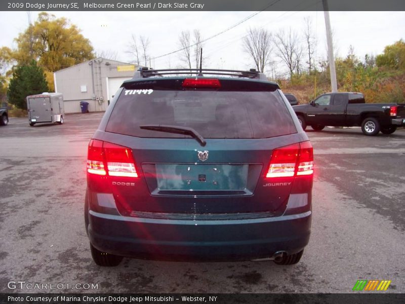 Melbourne Green Pearl / Dark Slate Gray 2009 Dodge Journey SE