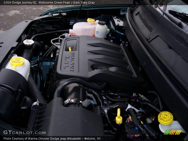 Melbourne Green Pearl / Dark Slate Gray 2009 Dodge Journey SE