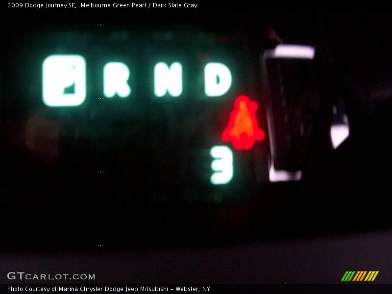 Melbourne Green Pearl / Dark Slate Gray 2009 Dodge Journey SE