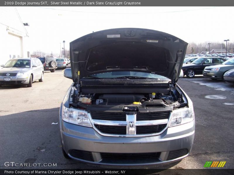 Silver Steel Metallic / Dark Slate Gray/Light Graystone 2009 Dodge Journey SXT