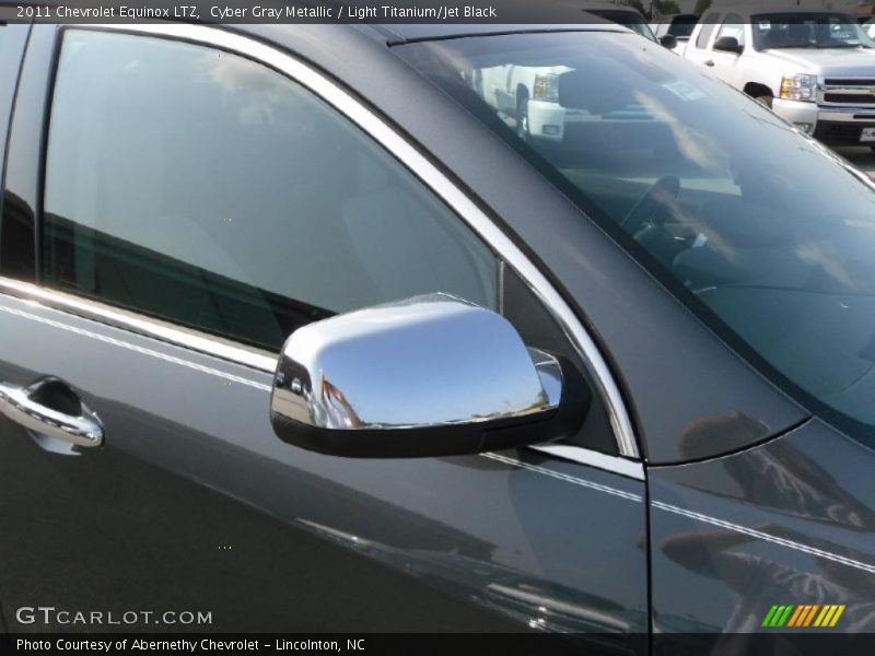 Cyber Gray Metallic / Light Titanium/Jet Black 2011 Chevrolet Equinox LTZ