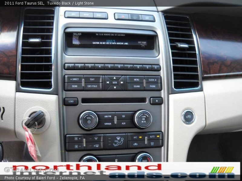 Tuxedo Black / Light Stone 2011 Ford Taurus SEL