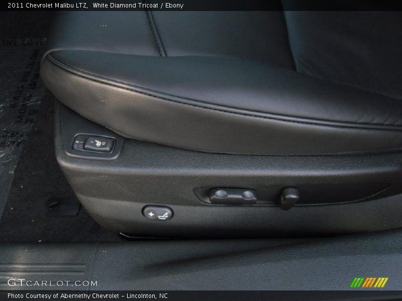 White Diamond Tricoat / Ebony 2011 Chevrolet Malibu LTZ