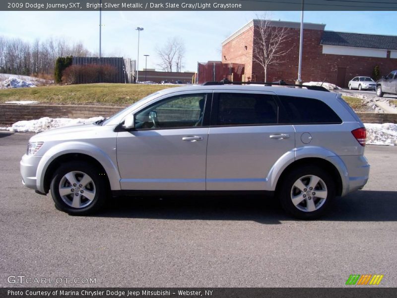 Bright Silver Metallic / Dark Slate Gray/Light Graystone 2009 Dodge Journey SXT