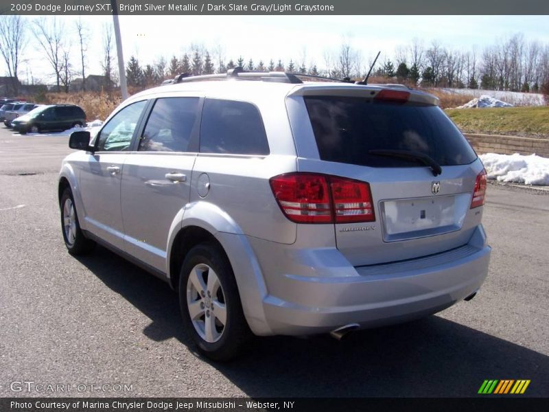 Bright Silver Metallic / Dark Slate Gray/Light Graystone 2009 Dodge Journey SXT