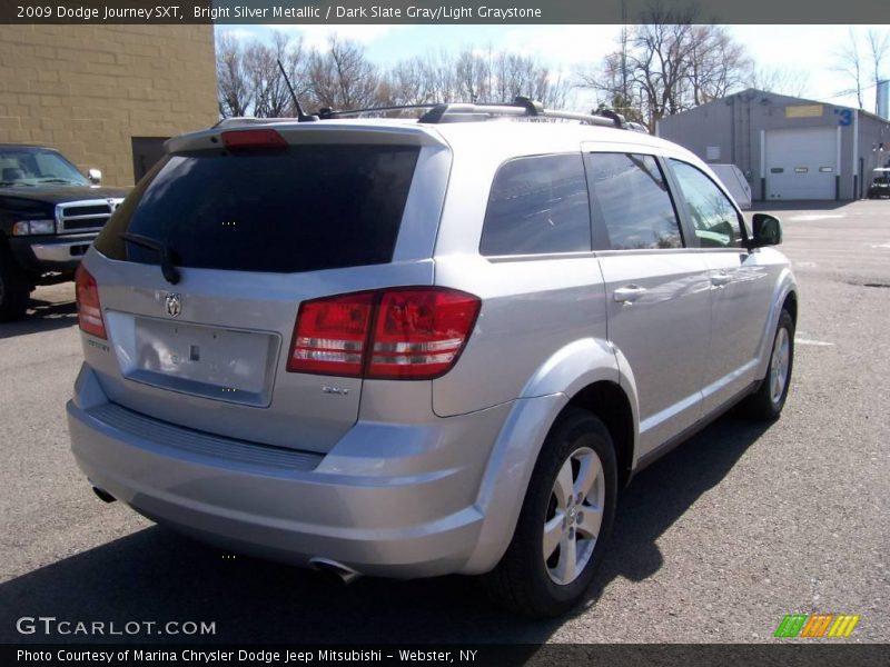 Bright Silver Metallic / Dark Slate Gray/Light Graystone 2009 Dodge Journey SXT