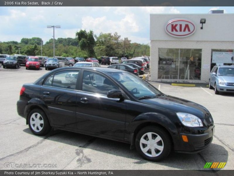 Black / Gray 2006 Kia Rio Sedan