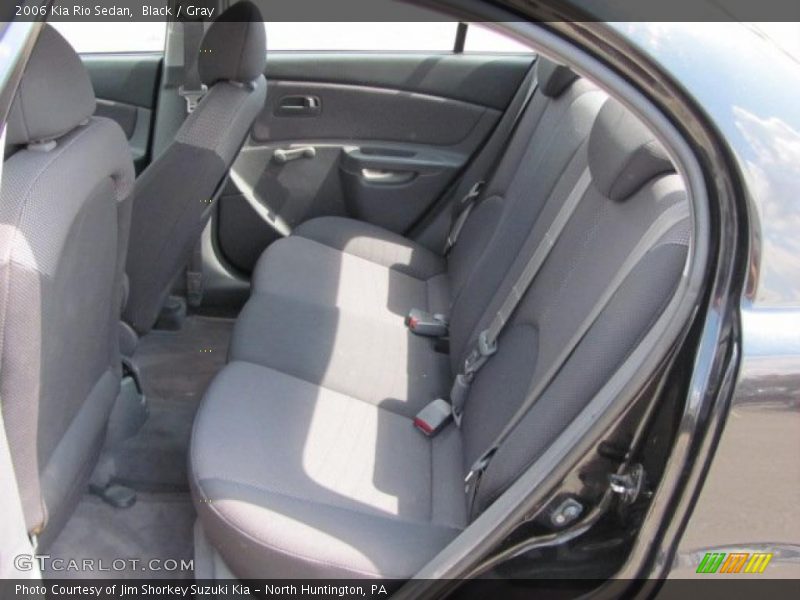 Black / Gray 2006 Kia Rio Sedan