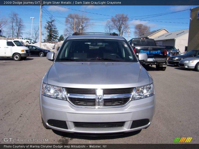 Bright Silver Metallic / Dark Slate Gray/Light Graystone 2009 Dodge Journey SXT