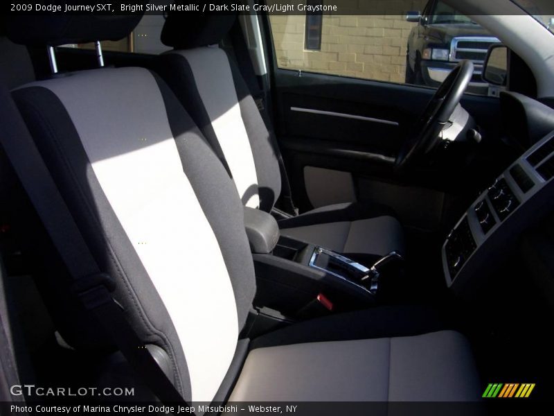 Bright Silver Metallic / Dark Slate Gray/Light Graystone 2009 Dodge Journey SXT