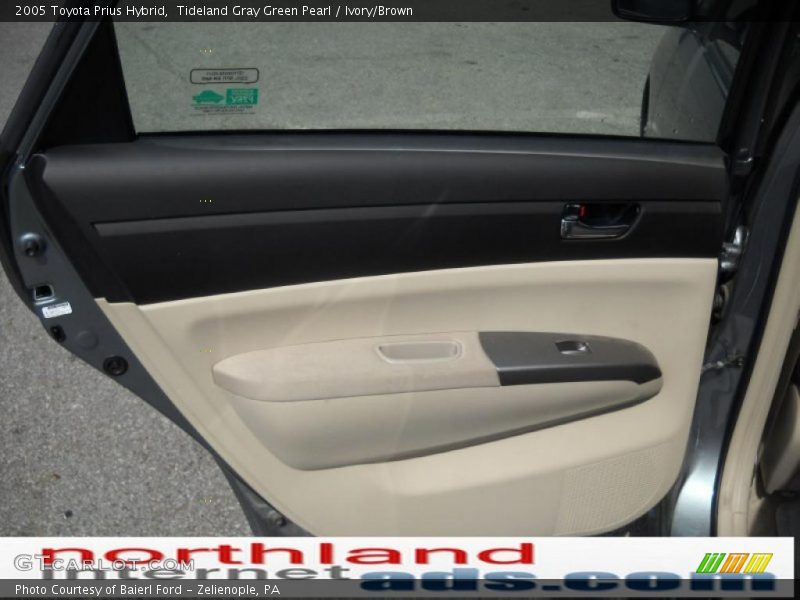 Tideland Gray Green Pearl / Ivory/Brown 2005 Toyota Prius Hybrid