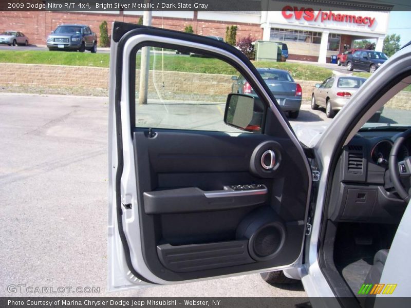 Bright Silver Metallic / Dark Slate Gray 2009 Dodge Nitro R/T 4x4