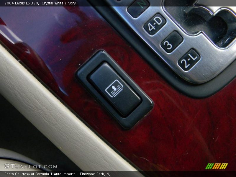 Crystal White / Ivory 2004 Lexus ES 330
