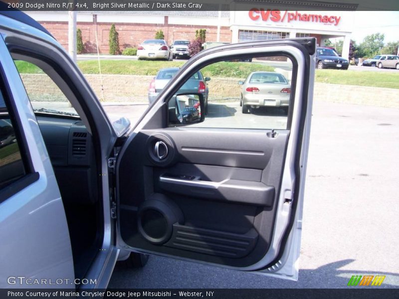 Bright Silver Metallic / Dark Slate Gray 2009 Dodge Nitro R/T 4x4