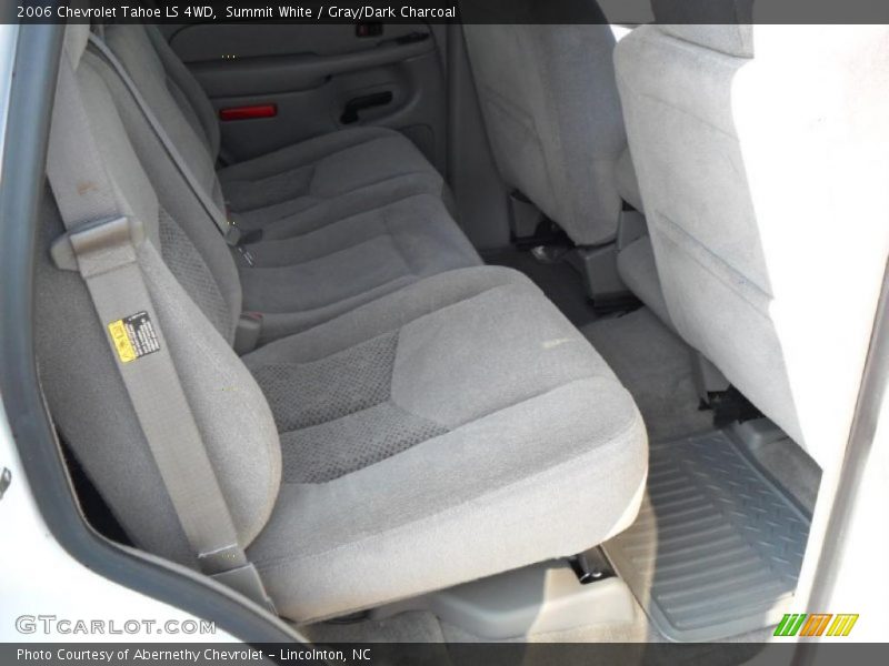 Summit White / Gray/Dark Charcoal 2006 Chevrolet Tahoe LS 4WD