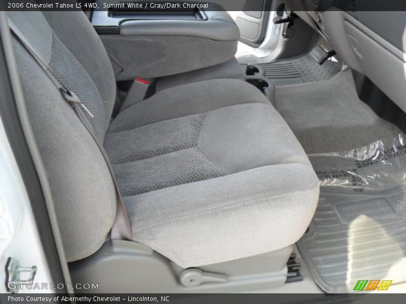 Summit White / Gray/Dark Charcoal 2006 Chevrolet Tahoe LS 4WD