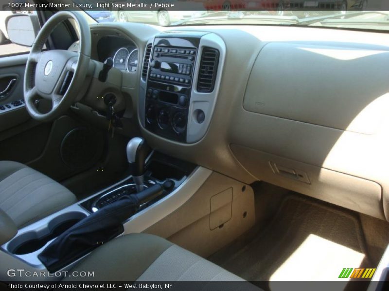 Light Sage Metallic / Pebble 2007 Mercury Mariner Luxury