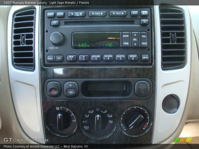 Light Sage Metallic / Pebble 2007 Mercury Mariner Luxury