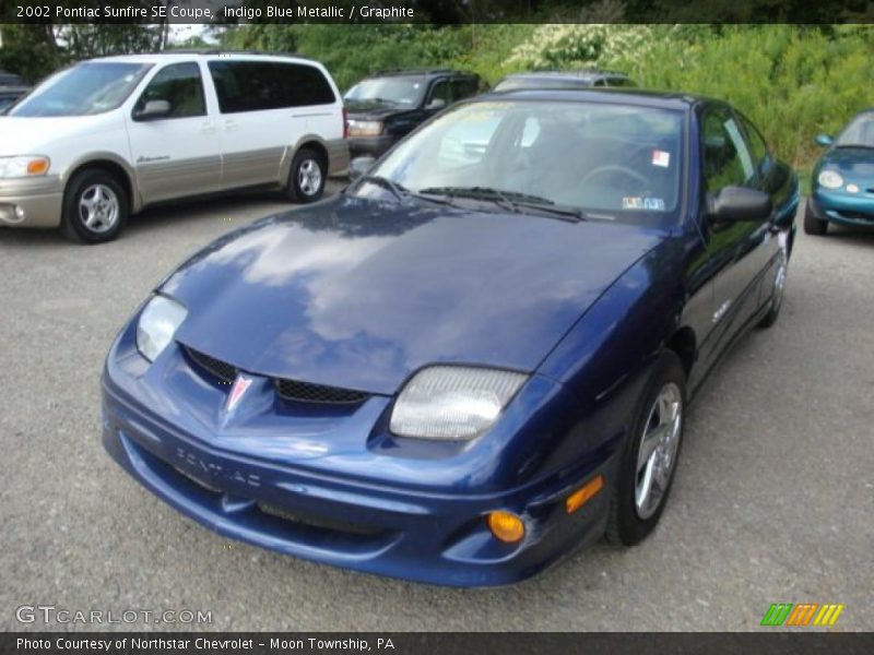 Indigo Blue Metallic / Graphite 2002 Pontiac Sunfire SE Coupe