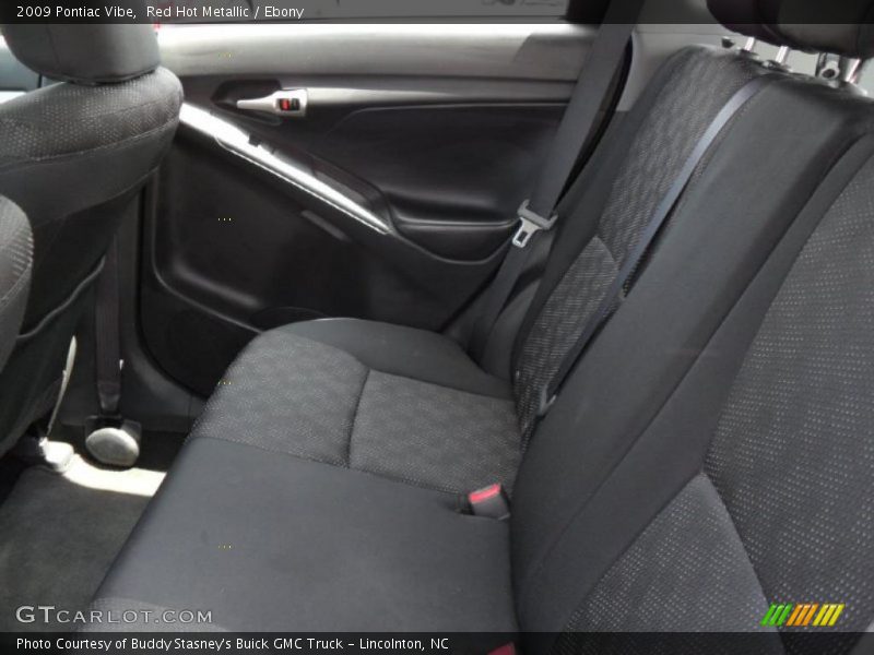 Red Hot Metallic / Ebony 2009 Pontiac Vibe