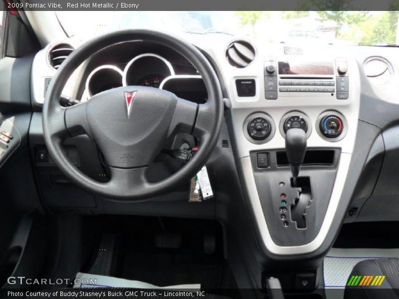 Red Hot Metallic / Ebony 2009 Pontiac Vibe