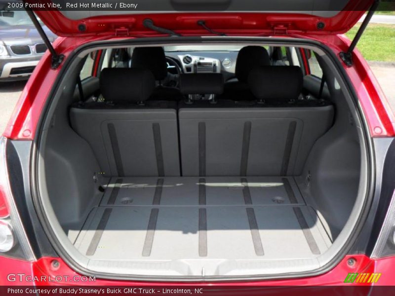 Red Hot Metallic / Ebony 2009 Pontiac Vibe